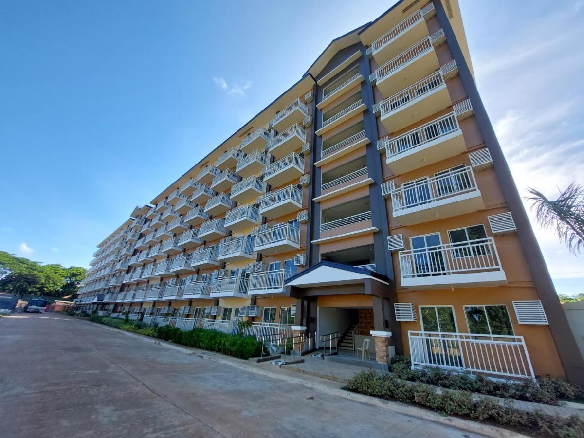 Condo In Camella Manors In Puerto Princesa Buitenkant foto